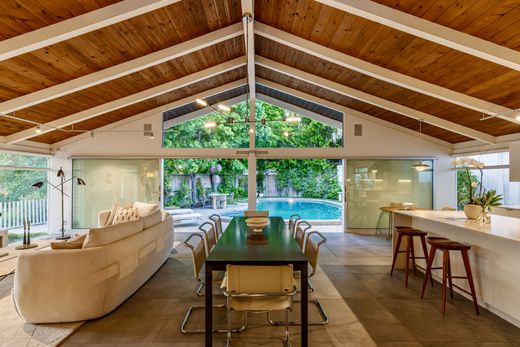 Detached House in Los Angeles, Los Angeles County