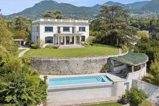 Μονοκατοικία σε La Tour-de-Peilz, Riviera-Pays-d'Enhaut District