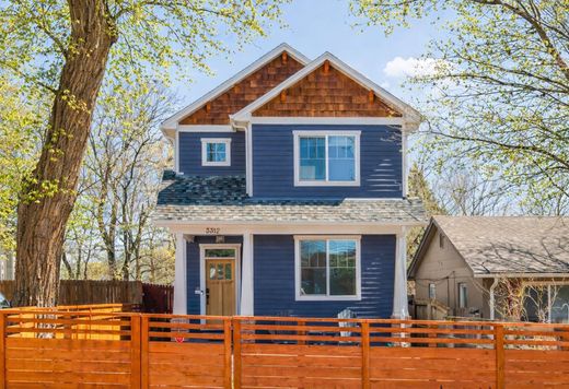 Detached House in Englewood, Arapahoe County