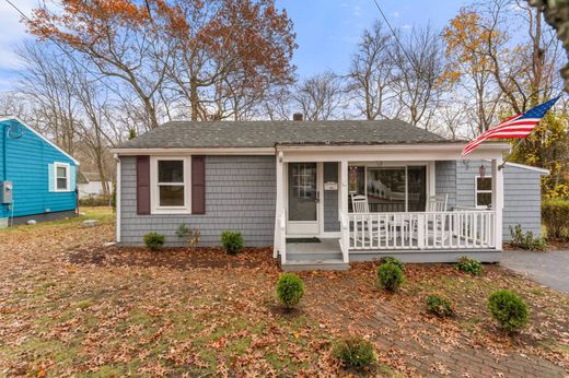 بيت مستقل ﻓﻲ Brockton, Plymouth County