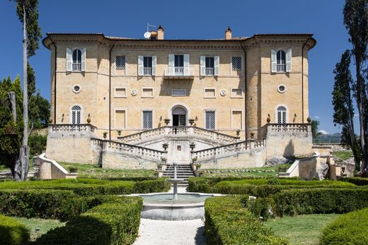 Detached House in Rieti, Provincia di Rieti