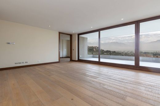 Piso / Apartamento en Lo Barnechea, Provincia de Santiago de Chile