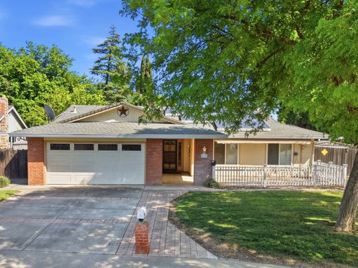 Luxury home in Woodland, Yolo County