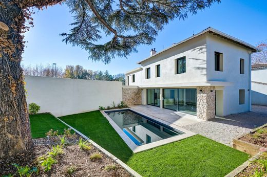 Casa Unifamiliare a Aix-en-Provence, Bocche del Rodano