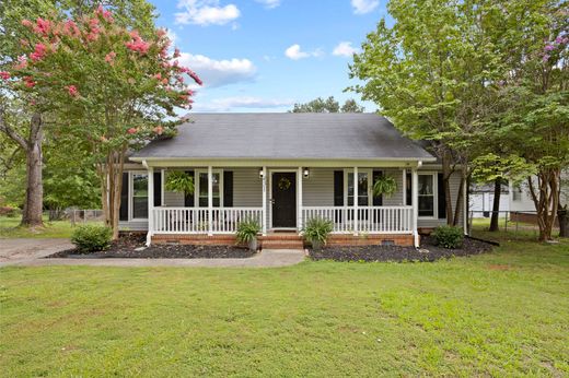 Vrijstaand huis in Simpsonville, Greenville County