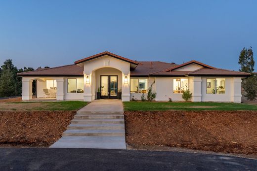 Atascadero, San Luis Obispo Countyの一戸建て住宅