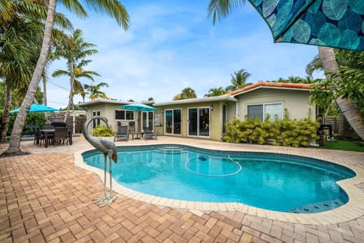 Luxury home for sale in Wilton Manors