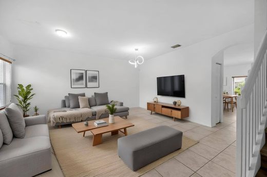 تاون هاوس ﻓﻲ Miramar, Broward County