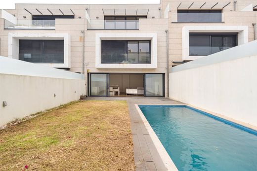 Dom jednorodzinny w Porto, Distrito do Porto