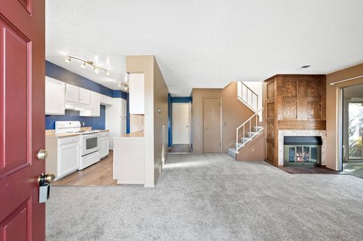 Dom miejski w Thornton, Adams County