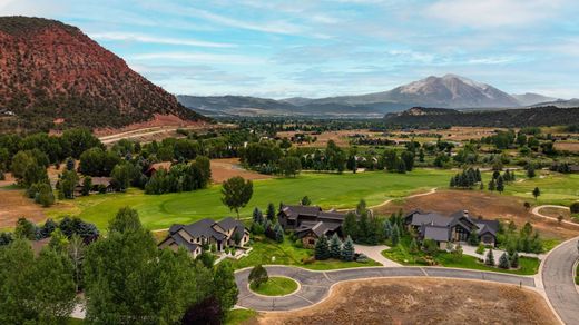 Luxury home in Carbondale, Garfield