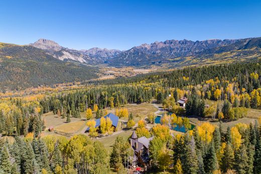 Pagosa Springs, Archuleta Countyの一戸建て住宅