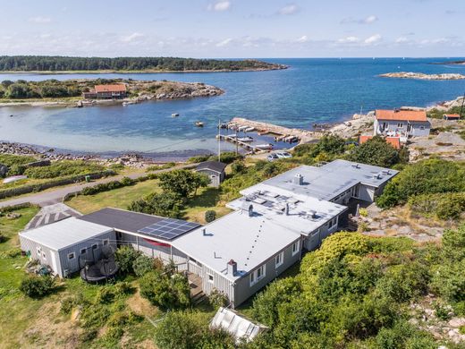 luxury-homes-sweden-for-sale-prestigious-villas-and-apartments-in