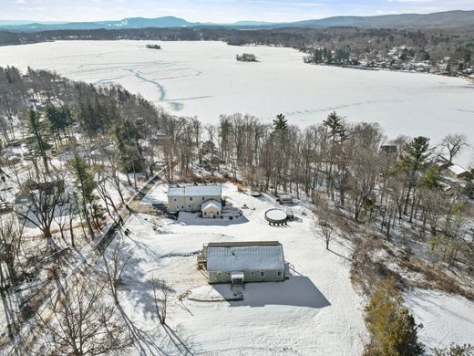 단독 저택 / Lanesborough, Berkshire County