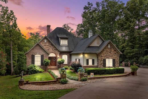 Casa en Iron Station, Lincoln County