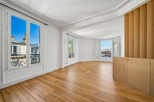 Apartment / Etagenwohnung in Neuilly-sur-Seine, Hauts-de-Seine