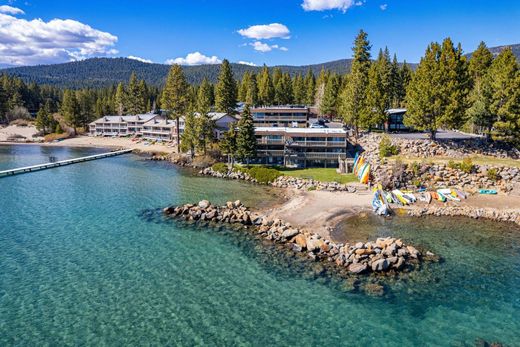 Apartment in Tahoe Vista, Placer County