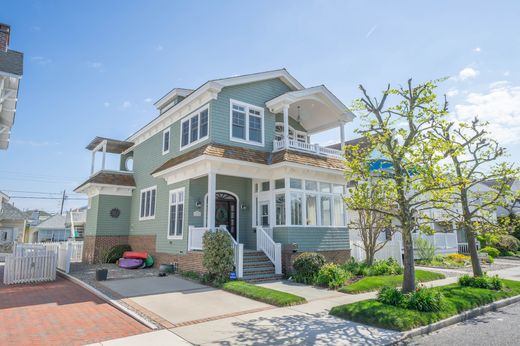 Detached House in Stone Harbor, Cape May County
