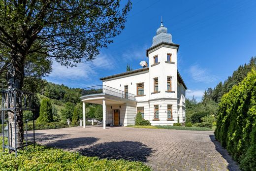 Casa di lusso a Podbrezová, Distretto di Brezno