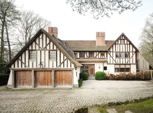 Vrijstaand huis in Eigenbrakel, Province du Brabant Wallon