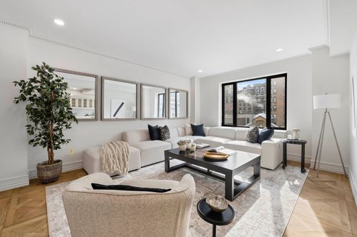 Luxury home in New York