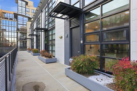 아파트 / Washington, Washington County