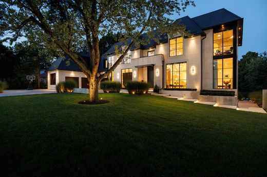 Detached House in Toronto, Ontario
