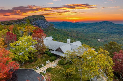 Highlands, Macon Countyの一戸建て住宅