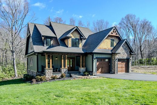 Vrijstaand huis in Linville, Avery County