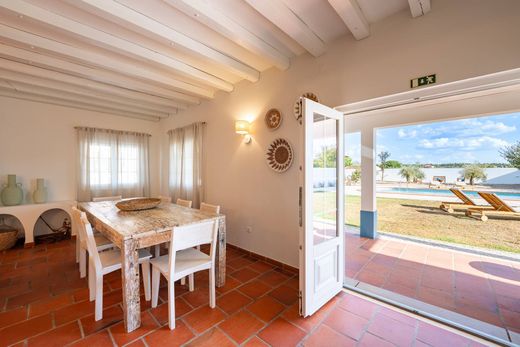 Dom jednorodzinny w Almeirim, Distrito de Santarém