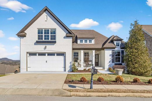 Dom jednorodzinny w Thompson's Station, Williamson County