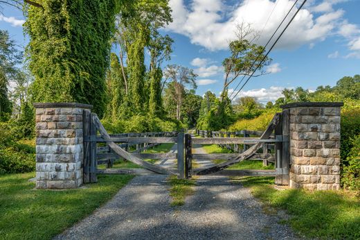 Einfamilienhaus in Millbrook, Dutchess County