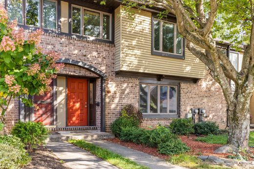 Luxury home in Newtown, Bucks County