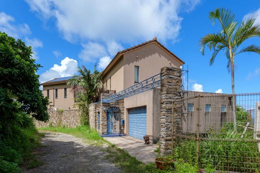 Detached House in Onna, Kunigami-gun