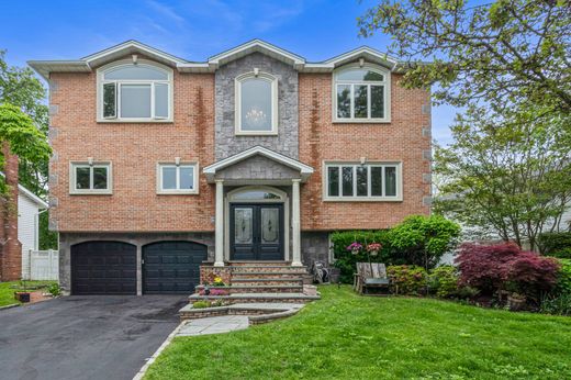 Частный Дом, Port Washington, Nassau County