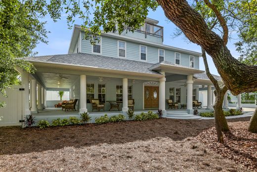 Detached House in New Smyrna Beach, Volusia County