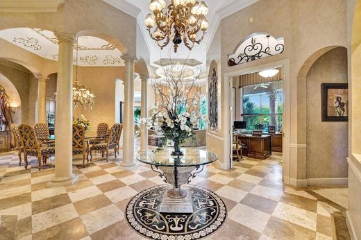 Luxury home in Plantation, Broward County