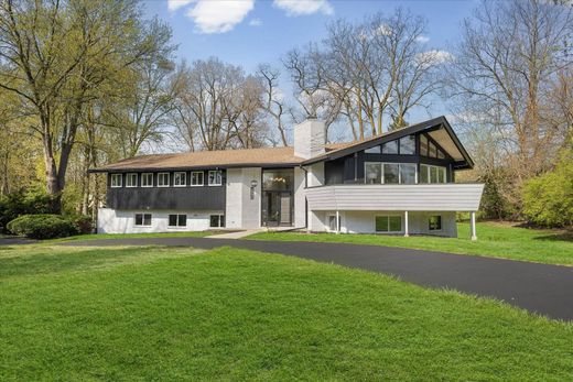 Detached House in Troy, Oakland County