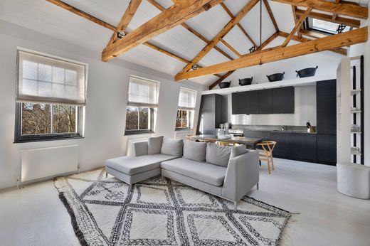 ﺷﻘﺔ ﻓﻲ لندن, Greater London