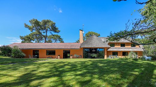 Detached House in Le Touquet-Paris-Plage, Pas-de-Calais