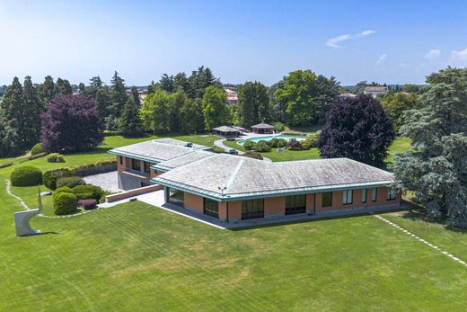 Villa Briosco, Monza e della Brianza ilçesinde