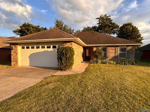 Частный Дом, Owens Cross Roads, Madison County