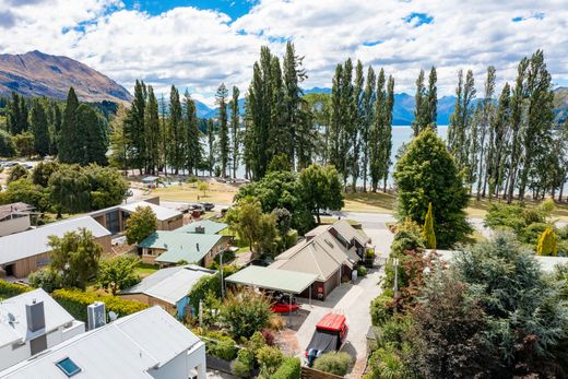 Wanaka, Queenstown-Lakes Districtの高級住宅