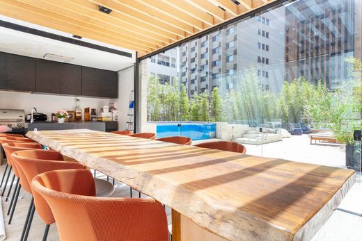 Apartment / Etagenwohnung in São Paulo