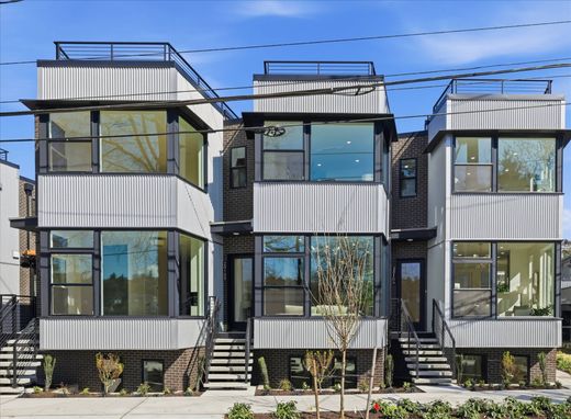 Townhouse in Seattle, King County