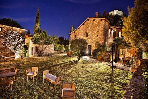 Detached House in Sovicille, Province of Siena
