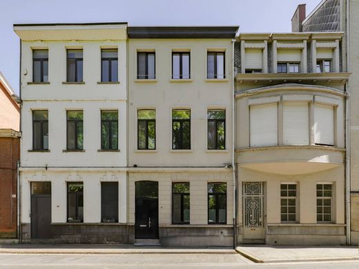 Casa Unifamiliare a Anversa, Provincie Antwerpen