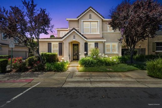Luxury home in Lincoln, Placer County