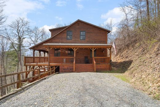 Detached House in Vilas, Watauga County