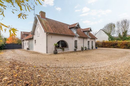 Casa Unifamiliare a Lorgies, Passo di Calais